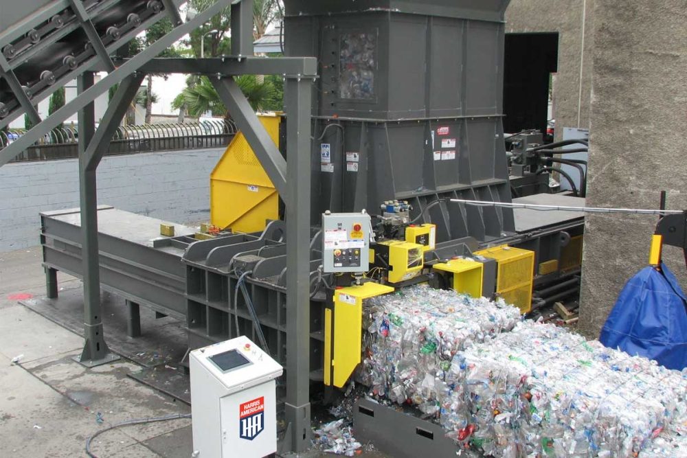 Harris American Co. Lid Baler Outdoors