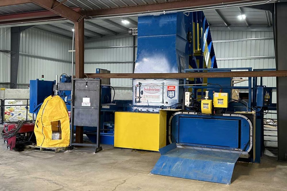 Harris American Co. Wolverine Baler Blue And Yellow In Factory